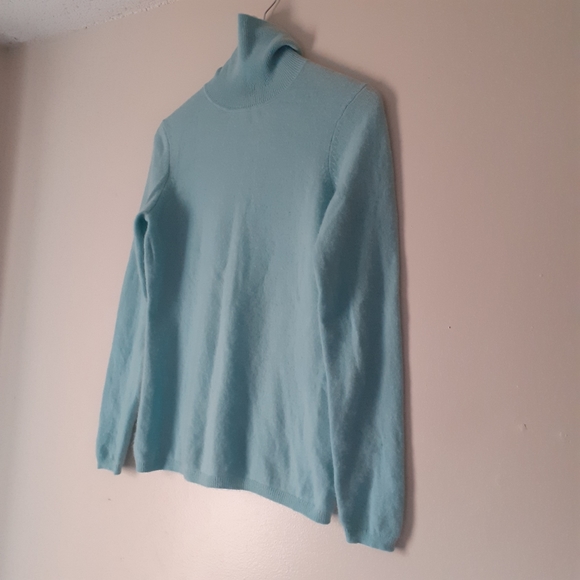 Pure Cashmere Sweater, 100%CASHMERE L/Sleeve Turtleneck Knit Resort Ski Sweater - Picture 2 of 4